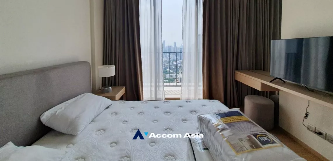 16  2 br Condominium For Rent in Ploenchit ,Bangkok BTS Chitlom at 28 Chidlom AA27592