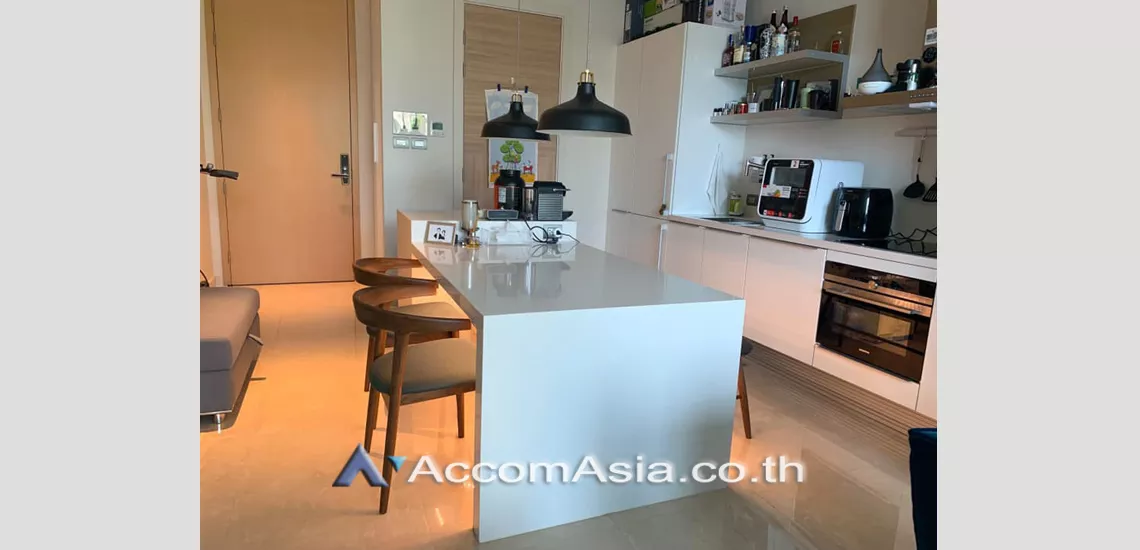  1  1 br Condominium For Sale in Ploenchit ,Bangkok BTS Chitlom at Sindhorn Residence AA27599