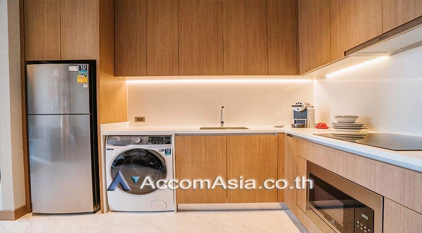 5  1 br Apartment For Rent in Ploenchit ,Bangkok BTS Ratchadamri at Unique Luxuary Residence AA27602
