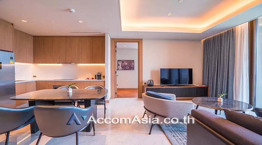 Pet friendly |  2 Bedrooms  Apartment For Rent in Ploenchit, Bangkok  near BTS Chitlom (AA27603)