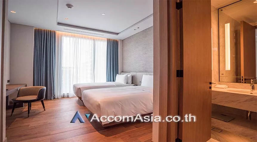7  3 br Apartment For Rent in Ploenchit ,Bangkok BTS Ratchadamri at Unique Luxuary Residence AA27604