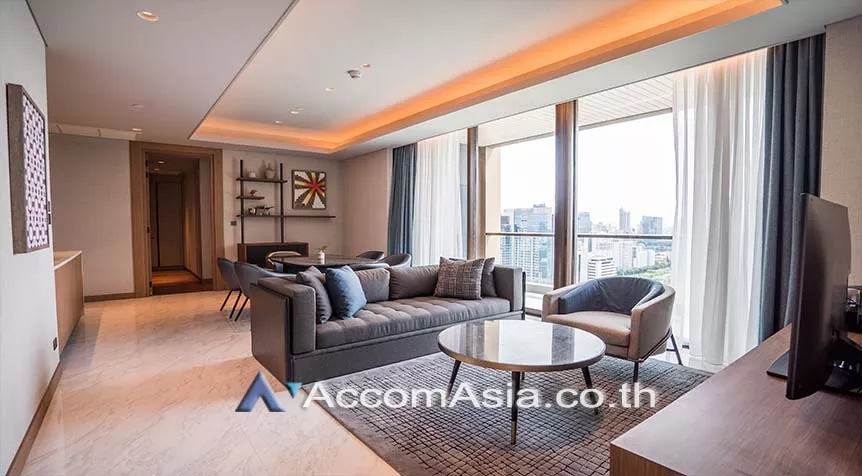 unitPet friendly |  3 Bedrooms  Apartment For Rent in Ploenchit, Bangkok  near BTS Ratchadamri (AA27604)