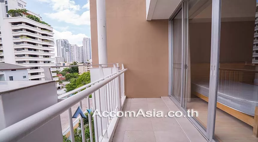 5  3 br Apartment For Rent in Sukhumvit ,Bangkok BTS Phrom Phong at The Greenery Low rise AA27606