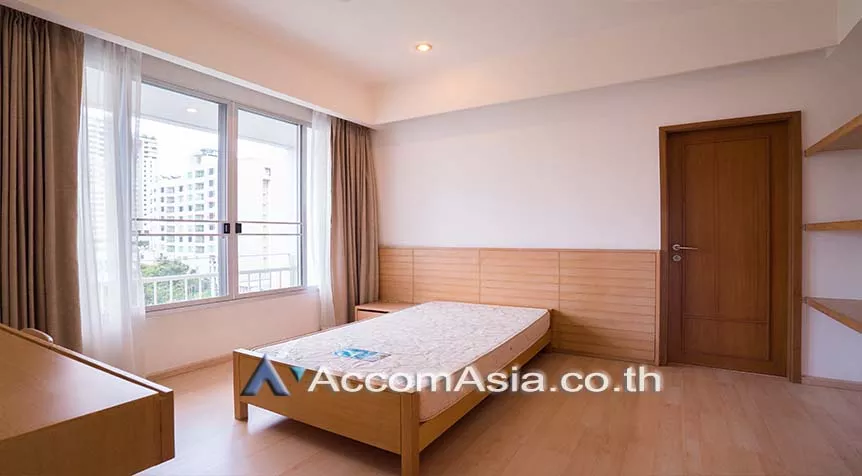 8  3 br Apartment For Rent in Sukhumvit ,Bangkok BTS Phrom Phong at The Greenery Low rise AA27606