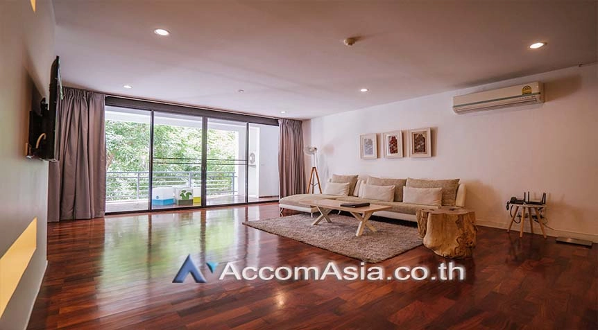  1  4 br Apartment for rent and sale in Ploenchit ,Bangkok BTS Chitlom - MRT Lumphini at Low-Rise Cozy Apartment, 5 mins walk to Lumpini park AA27608