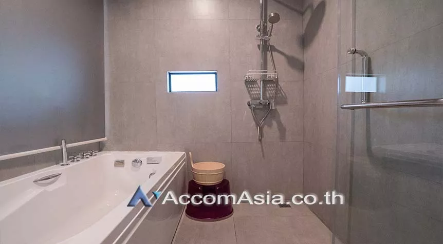 34  6 br Apartment For Rent in Ploenchit ,Bangkok BTS Chitlom - MRT Lumphini at Exclusive Residence AA27609