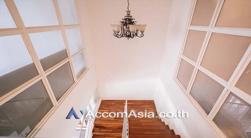 14  3 br Condominium For Sale in Sukhumvit ,Bangkok MRT Phetchaburi at Kiarti Thanee City Mansion AA27616