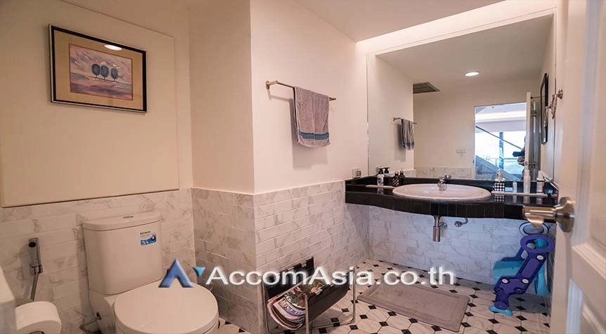 11  3 br Condominium For Sale in Sukhumvit ,Bangkok MRT Phetchaburi at Kiarti Thanee City Mansion AA27616