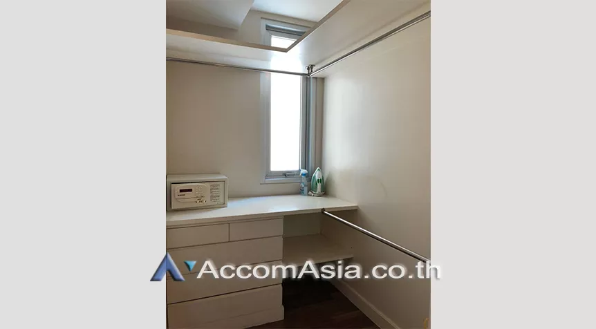 7  2 br Condominium For Rent in Ploenchit ,Bangkok BTS Ratchadamri at The Rajdamri AA27619