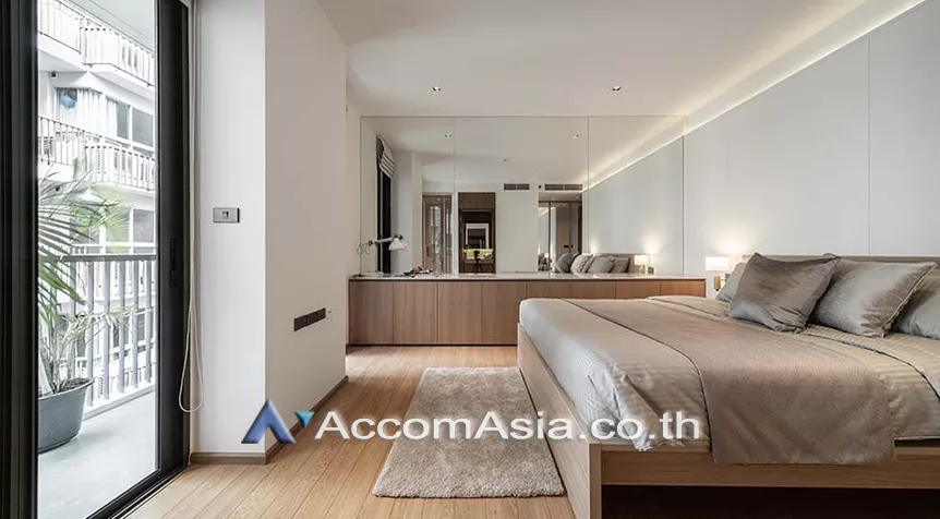 Pet friendly |  2 Bedrooms  Apartment For Rent in Sukhumvit, Bangkok  near BTS Thong Lo (AA27628)