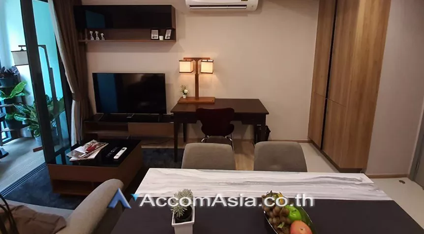  2 Bedrooms  Condominium For Rent & Sale in Sukhumvit, Bangkok  near BTS Ekkamai (AA27633)