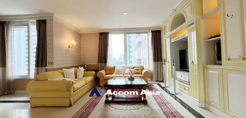  3 Bedrooms  Condominium For Rent & Sale in Ploenchit, Bangkok  near BTS Chitlom (AA27635)