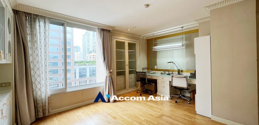 12  3 br Condominium for rent and sale in Ploenchit ,Bangkok BTS Chitlom at Langsuan Ville AA27635