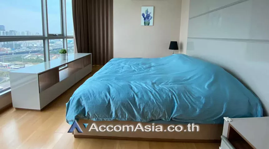 2 Bedrooms  Condominium For Rent in Phaholyothin, Bangkok  near MRT Phetchaburi - ARL Makkasan (AA27638)
