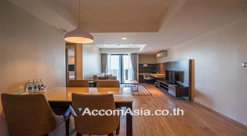 Pet friendly |  2 Bedrooms  Apartment For Rent in Sukhumvit, Bangkok  near BTS Ekkamai (AA27643)