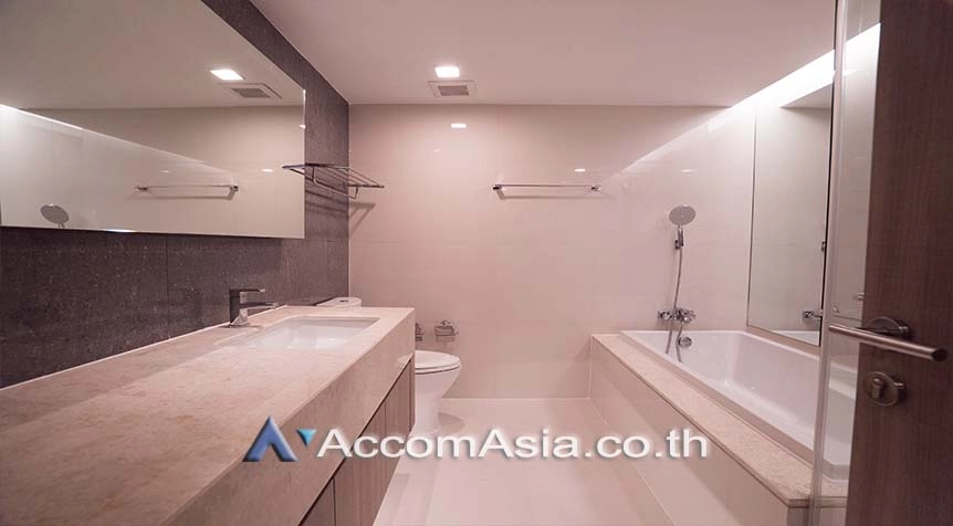 5  3 br Apartment For Rent in Sukhumvit ,Bangkok BTS Ekkamai at Pet Friendly Residence AA27648