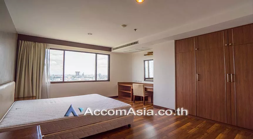 6  3 br Apartment For Rent in Sukhumvit ,Bangkok BTS Ekkamai at Comfort living and well service AA27660