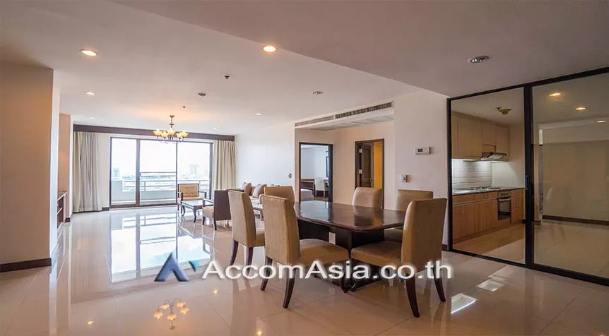 unit 3 Bedrooms  Apartment For Rent & Sale in Sukhumvit, Bangkok  near BTS Ekkamai (AA27660)