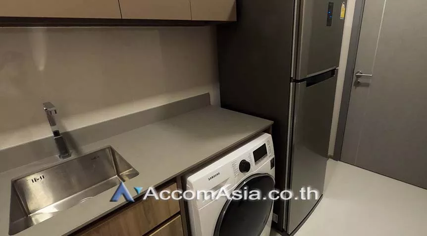 unit 2 Bedrooms  Condominium For Rent & Sale in Sukhumvit, Bangkok  near BTS Ekkamai (AA27692)