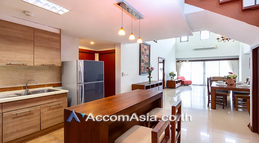 Duplex Condo |  5 Bedrooms  Apartment For Rent in Bangna, Bangkok  near BTS Bearing (AA27693)