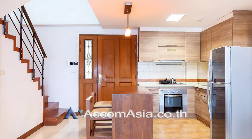 Duplex Condo |  5 Bedrooms  Apartment For Rent in Bangna, Bangkok  near BTS Bearing (AA27693)