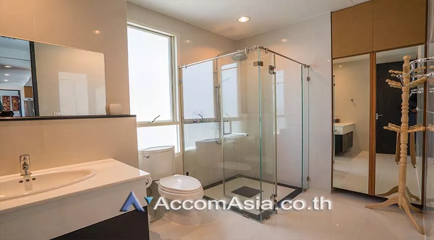 8  2 br Condominium For Rent in Ploenchit ,Bangkok BTS Chitlom at The Address Chidlom AA27701