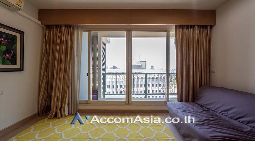 unit 2 Bedrooms  Condominium For Rent & Sale in Ploenchit, Bangkok  near BTS Chitlom (AA27701)