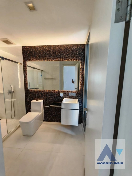 11  2 br Condominium for rent and sale in Sukhumvit ,Bangkok BTS Phra khanong at The Room Sukhumvit 69 AA27743