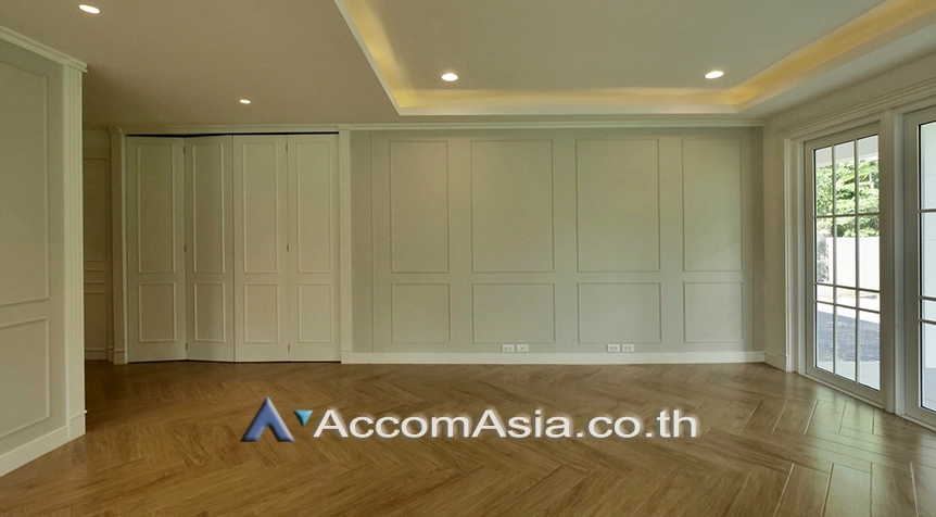 13  4 br House For Rent in Pattanakarn ,Bangkok BTS On Nut at Panya Pattanakarn Village AA27755