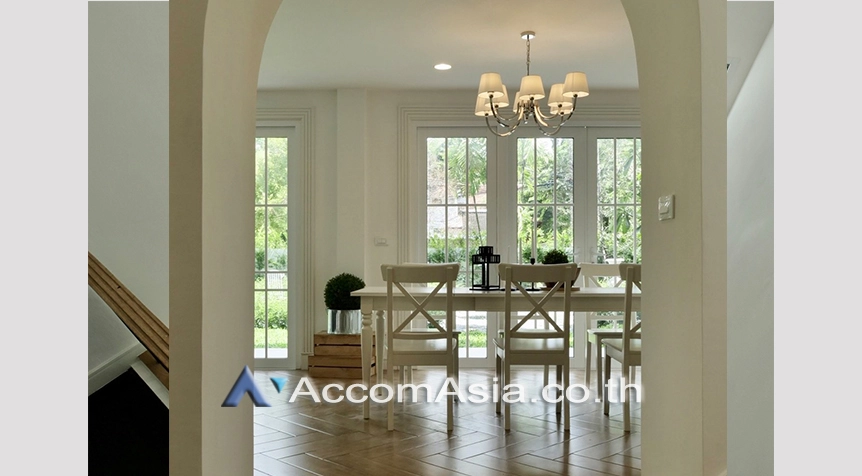 15  4 br House For Rent in Pattanakarn ,Bangkok BTS On Nut at Panya Pattanakarn Village AA27755