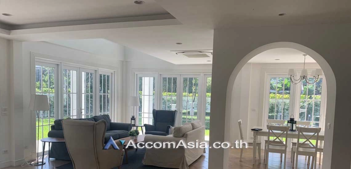20  4 br House For Rent in Pattanakarn ,Bangkok BTS On Nut at Panya Pattanakarn Village AA27755
