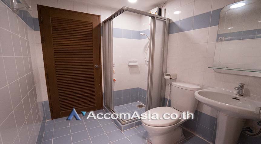 10  3 br Condominium for rent and sale in Sukhumvit ,Bangkok BTS Phrom Phong at Royal Castle Sukhumvit 39 AA27758