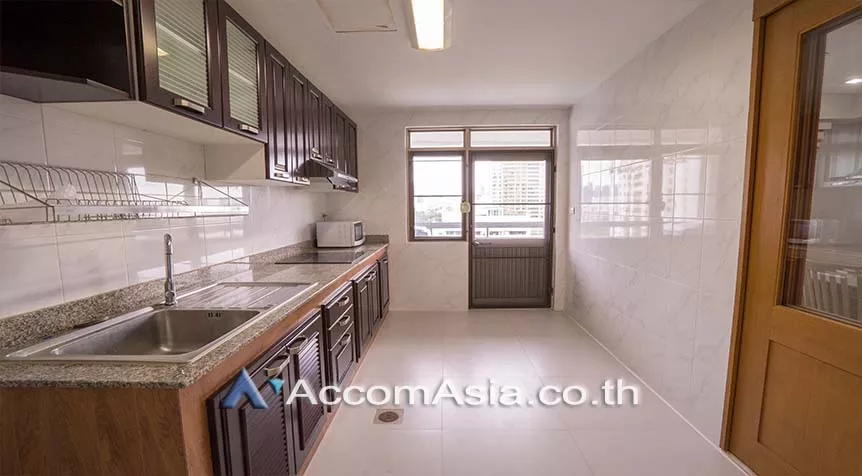 4  3 br Condominium For Rent in Sukhumvit ,Bangkok BTS Phrom Phong at Royal Castle AA27759