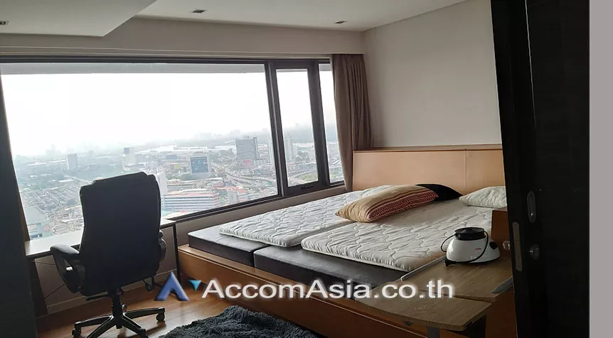 unit 2 Bedrooms  Condominium For Rent & Sale in Sathorn, Bangkok  near MRT Khlong Toei (AA27761)