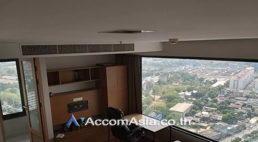 unit 2 Bedrooms  Condominium For Rent & Sale in Sathorn, Bangkok  near MRT Khlong Toei (AA27761)