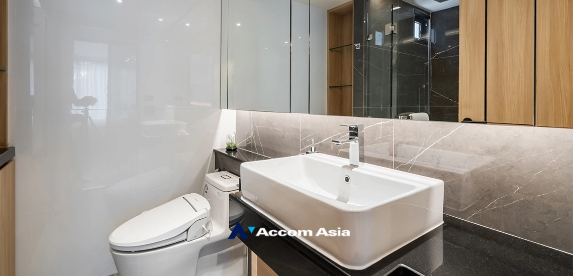 12  2 br Apartment For Rent in Sukhumvit ,Bangkok BTS Ekkamai at Luxury apartment AA27769