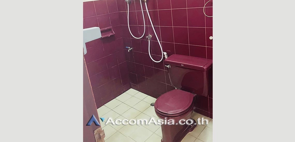 12  4 br House for rent and sale in Sukhumvit ,Bangkok BTS Phra khanong AA27771