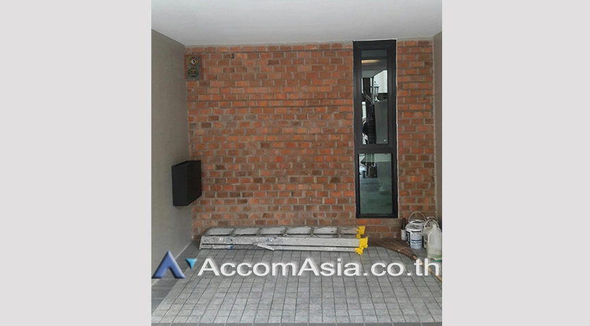 15  3 br Townhouse for rent and sale in Sukhumvit ,Bangkok BTS Ekkamai AA27774