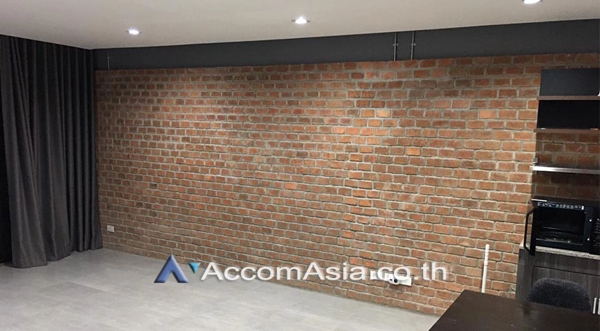  1  3 br Townhouse for rent and sale in Sukhumvit ,Bangkok BTS Ekkamai AA27774