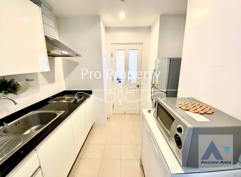 unit 1 Bedroom  Condominium For Rent in Sukhumvit, Bangkok  (AA27785)