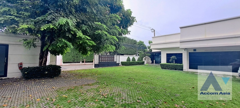  1  House For Rent in Lat Phrao ,Bangkok MRT Lat Phrao AA27793