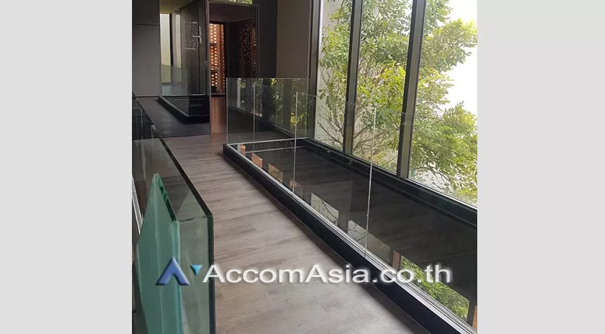 1  Studio Retail / Showroom For Rent in Sukhumvit ,Bangkok BTS Thong Lo AA27798