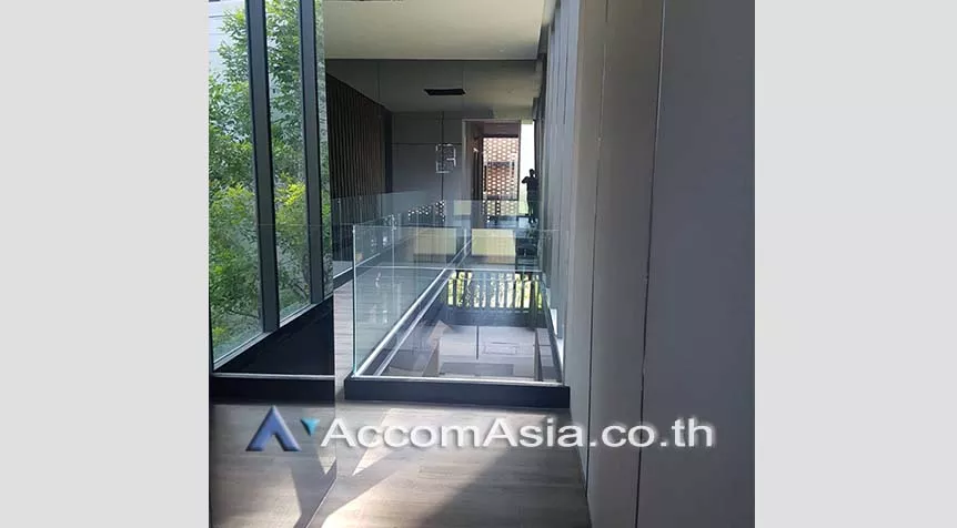 unit Studio  Retail / showroom For Rent in Sukhumvit, Bangkok  near BTS Thong Lo (AA27798)