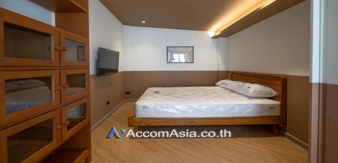 11  3 br House for rent and sale in Sukhumvit ,Bangkok BTS Ekkamai AA27802