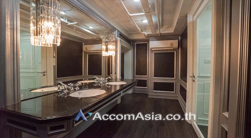 8  3 br Condominium for rent and sale in Sukhumvit ,Bangkok BTS Phrom Phong at The Emporio Place AA27803