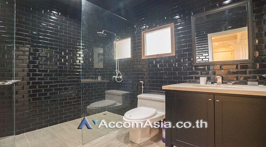 11  3 br Condominium for rent and sale in Sukhumvit ,Bangkok BTS Phrom Phong at The Emporio Place AA27803