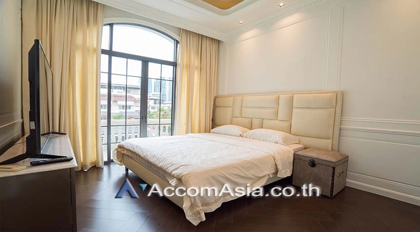 14  4 br Townhouse for rent and sale in Sukhumvit ,Bangkok BTS Ekkamai at The Boulevard Ekkamai 22 AA27808