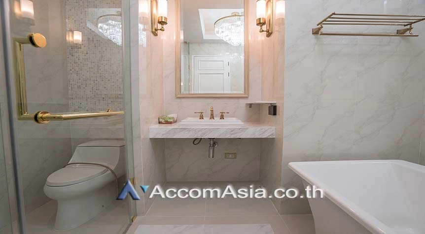 17  4 br Townhouse for rent and sale in Sukhumvit ,Bangkok BTS Ekkamai at The Boulevard Ekkamai 22 AA27808