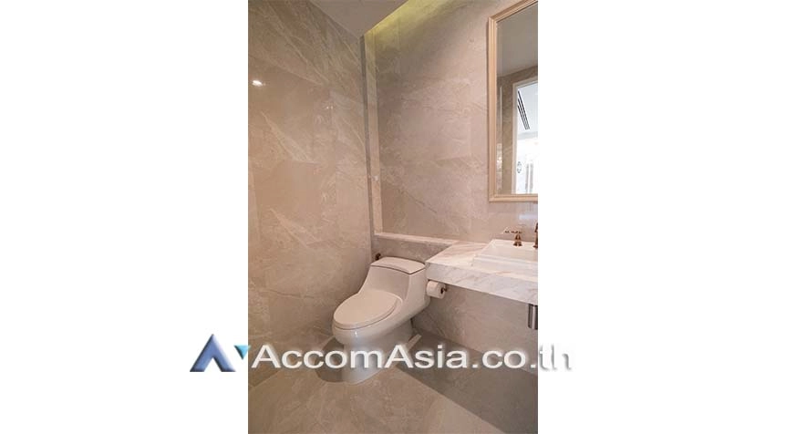 20  4 br Townhouse for rent and sale in Sukhumvit ,Bangkok BTS Ekkamai at The Boulevard Ekkamai 22 AA27808