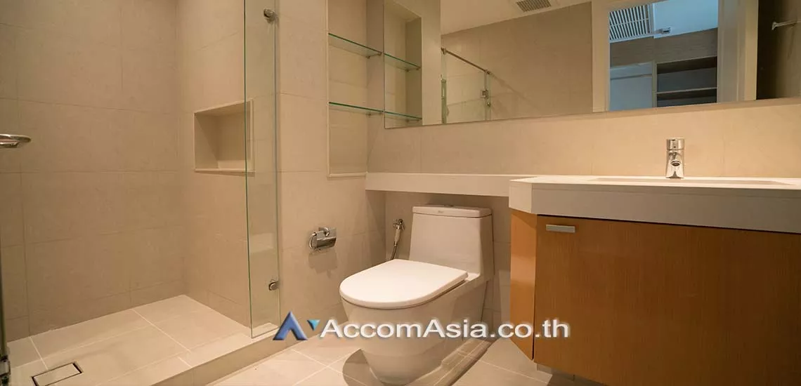 10  4 br Condominium For Rent in Ploenchit ,Bangkok BTS Ploenchit at Athenee Residence AA27811